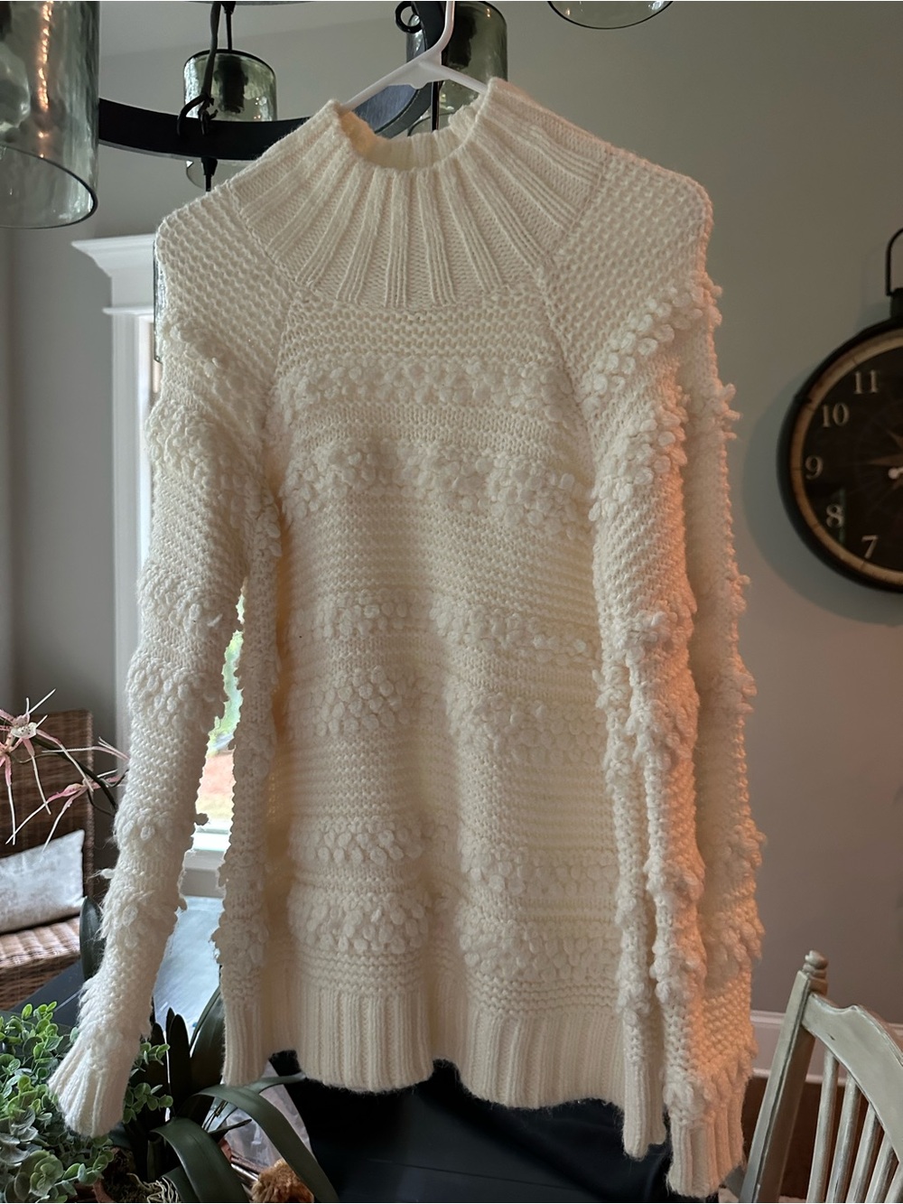 Lou&Grey Women's Cream Textured Sweater